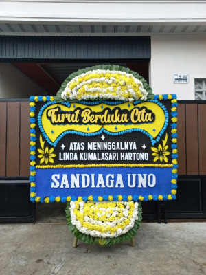 Papan Bunga Duka di Dimba